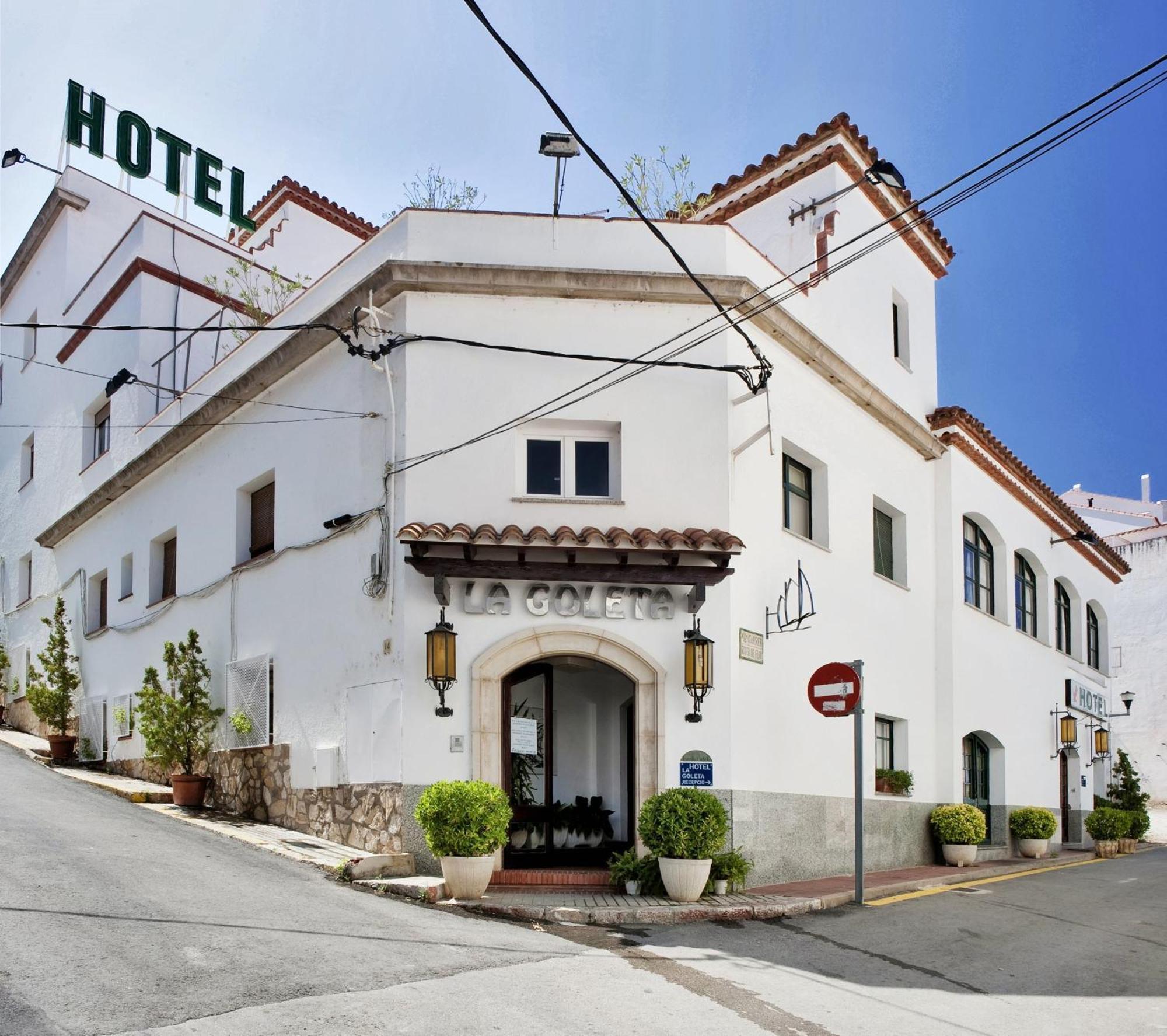 La Goleta Llança Exterior foto